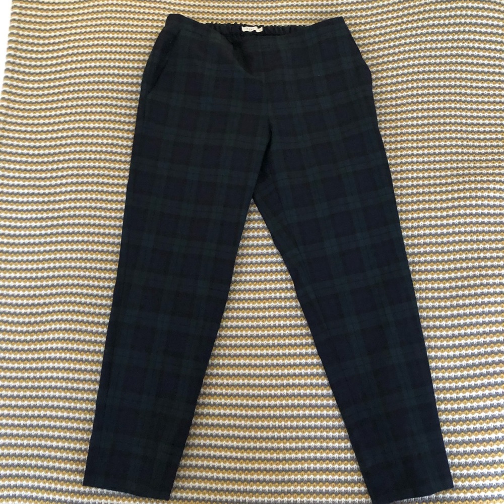 6397 plaid pull in wool pants, size medium
